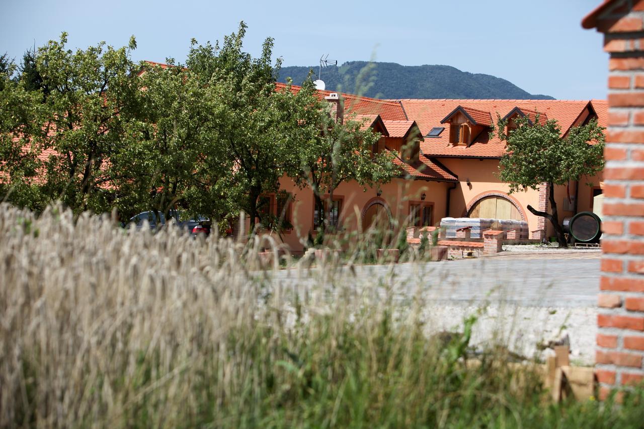 B&B Kolaric Jastrebarsko Exterior photo